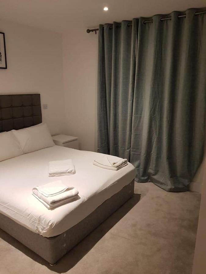 High View Two Bedroom Apartment In Woolwich Лондон Экстерьер фото